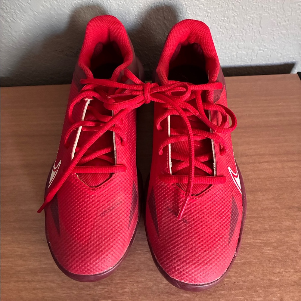 Nike Soccer Cleats Kids size 4Y EUC - Picture 2 of 8
